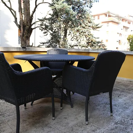 Garden / Del Ducato Apartmán
